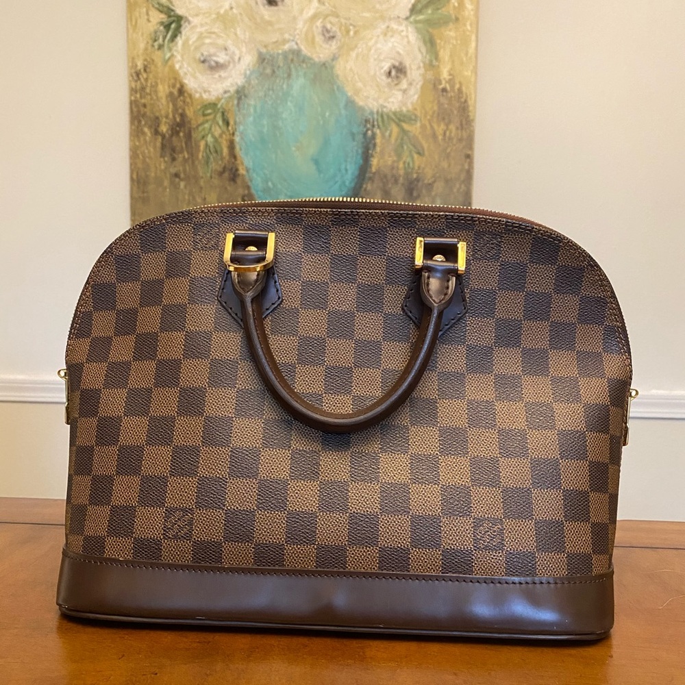 Authentic Louis Vuitton purse